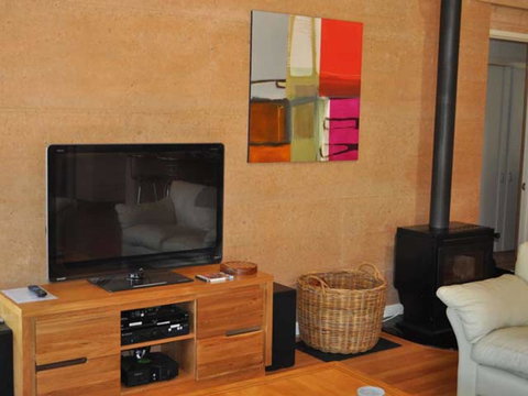 Arum - Close To The Margaret River - ACT Tourism 2