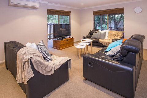 Boardwalk - ACT Tourism 12