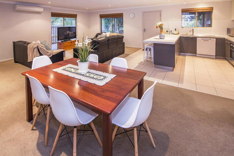 Boardwalk - ACT Tourism 13