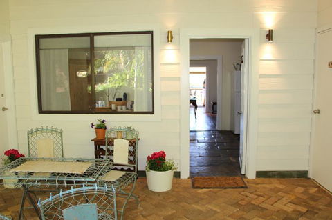 Bickley Valley Cottage - ACT Tourism 15