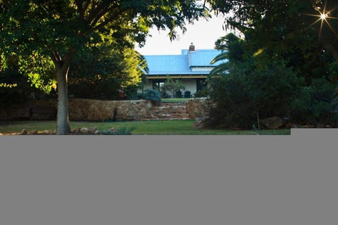 Bentwood Olive Grove Accommodation - ACT Tourism 23