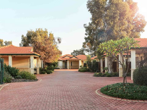 Novotel Vines Resort Swan Valley - ACT Tourism 38