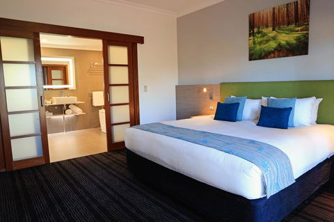 Novotel Vines Resort Swan Valley - ACT Tourism 2