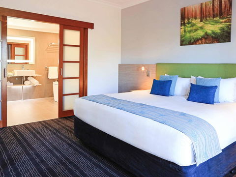 Novotel Vines Resort Swan Valley - ACT Tourism 28