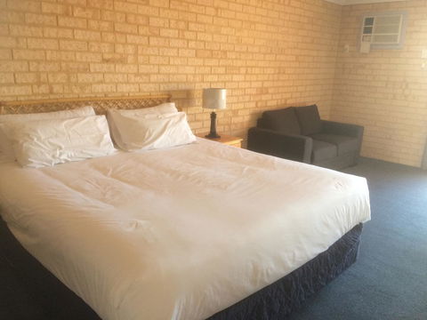 Kalbarri Palm Resort - ACT Tourism 3