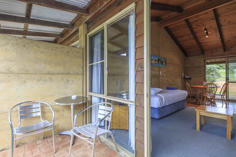 The Koorabup Motel - ACT Tourism 2