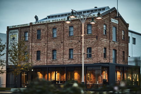 The Premier Mill Hotel - ACT Tourism 15