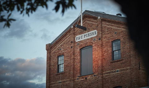 The Premier Mill Hotel - ACT Tourism 12