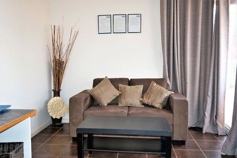 Osprey Holiday Village Unit 213 1 Bedroom - ACT Tourism 4