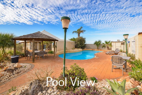Osprey Holiday Village Unit 103 2 Bedroom - ACT Tourism 15