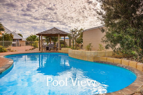 Osprey Holiday Village Unit 103 2 Bedroom - ACT Tourism 14