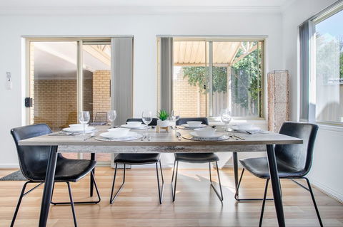 Jane Residence - ACT Tourism 15