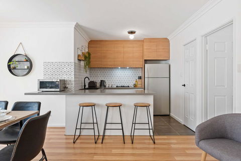 Jane Residence - ACT Tourism 7