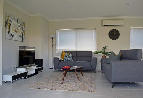 The Kingsleyâ€™s Place â€“ Piara Waters - ACT Tourism 3