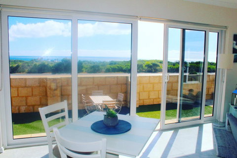 Ocean Reef Vista - ACT Tourism 4