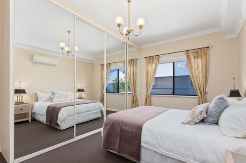 Swanview Ardross Shortstays - ACT Tourism 19