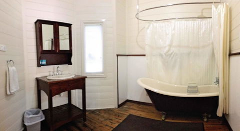 Hopetoun Motel & Chalet Village - ACT Tourism 37