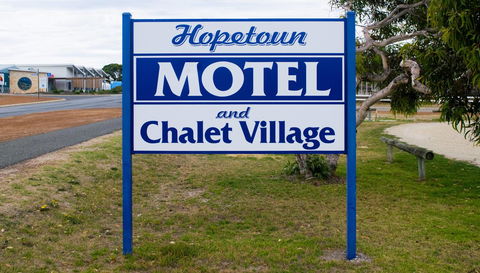 Hopetoun Motel & Chalet Village - ACT Tourism 5
