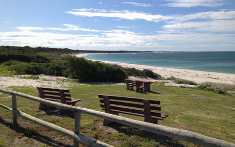 Hopetoun Motel & Chalet Village - ACT Tourism 3