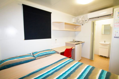 Meekatharra Accommodation Centre - ACT Tourism 22