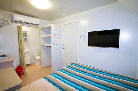 Meekatharra Accommodation Centre - ACT Tourism 20