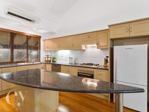 James Street Warehouse - ACT Tourism 14