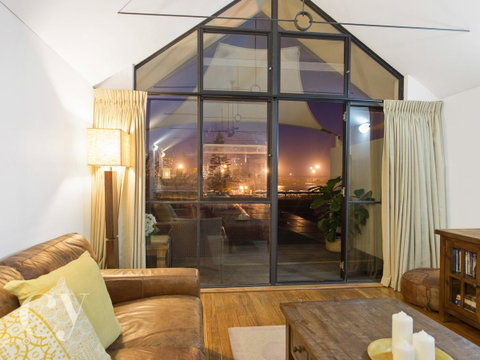 James Street Warehouse - ACT Tourism 23