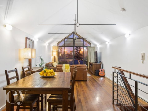 James Street Warehouse - ACT Tourism 19