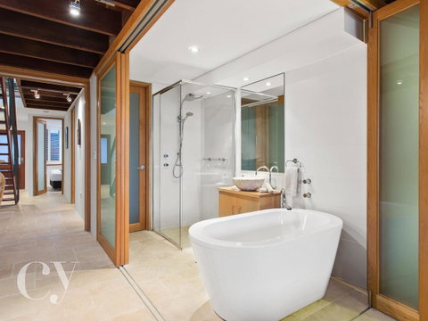 James Street Warehouse - ACT Tourism 6