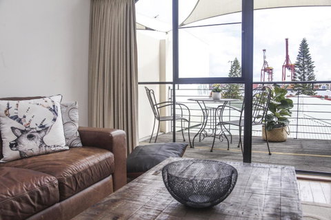 James Street Warehouse - ACT Tourism 30