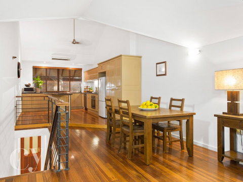 James Street Warehouse - ACT Tourism 17