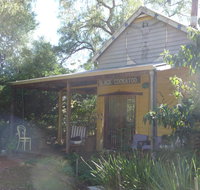 Black Cockatoo Lodge - ACT Tourism