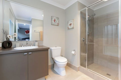 Perth Comfy Stays - ACT Tourism 27