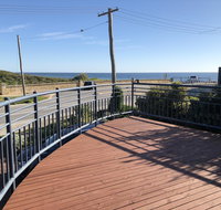 Halls Head Beach House - ACT Tourism