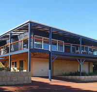 Tru Blu Beach House - ACT Tourism