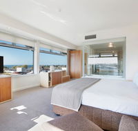 Quality Hotel Gateway Inn Devonport - ACT Tourism