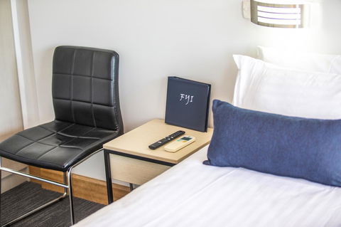 Nightcap At Carlyle Hotel - ACT Tourism 3