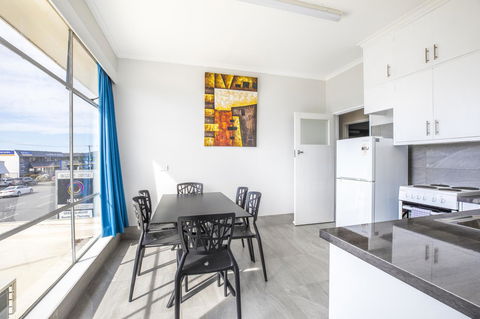 Nightcap At Carlyle Hotel - ACT Tourism 17