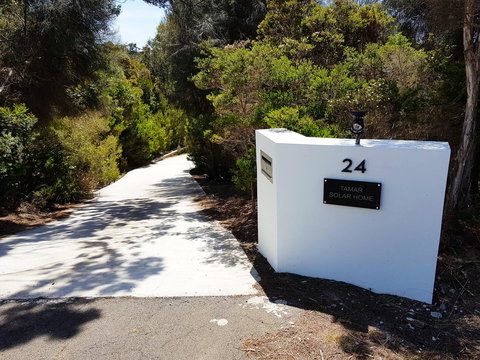 Tamar Solar Home - ACT Tourism 28