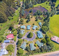 Giants Table and Cottages - ACT Tourism