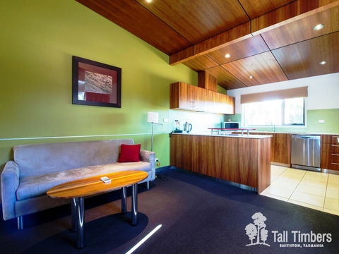 Tall Timbers Tasmania - ACT Tourism 18