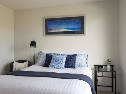 Oceana B&B - ACT Tourism 13