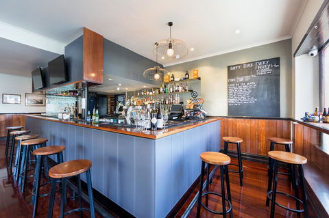 Customs House Hotel - ACT Tourism 13