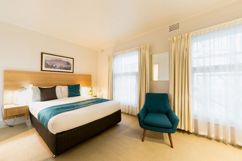 Customs House Hotel - ACT Tourism 11