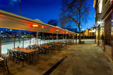 Customs House Hotel - ACT Tourism 5