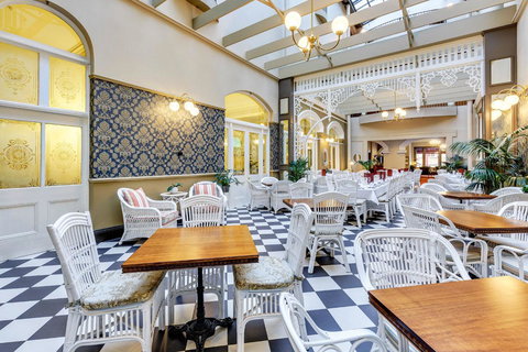 Hadley\'s Orient Hotel - ACT Tourism 1