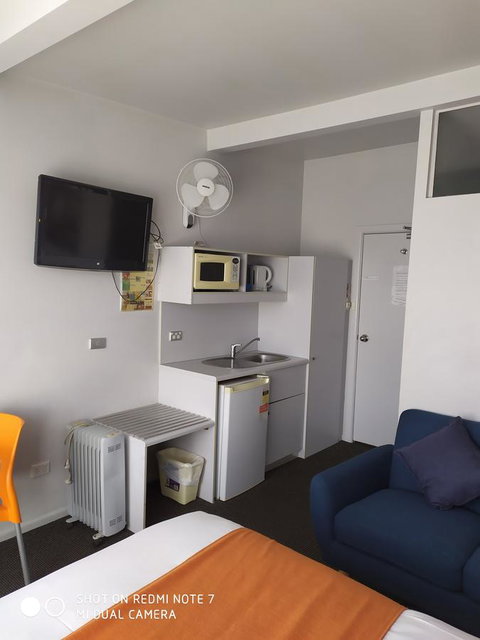 Waterfront Lodge Motel - ACT Tourism 14