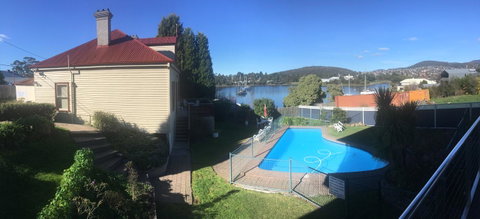 Waterfront Lodge Motel - ACT Tourism 43