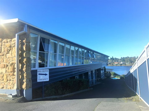 Waterfront Lodge Motel - ACT Tourism 26