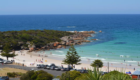 Seascape Beach House - ACT Tourism 19